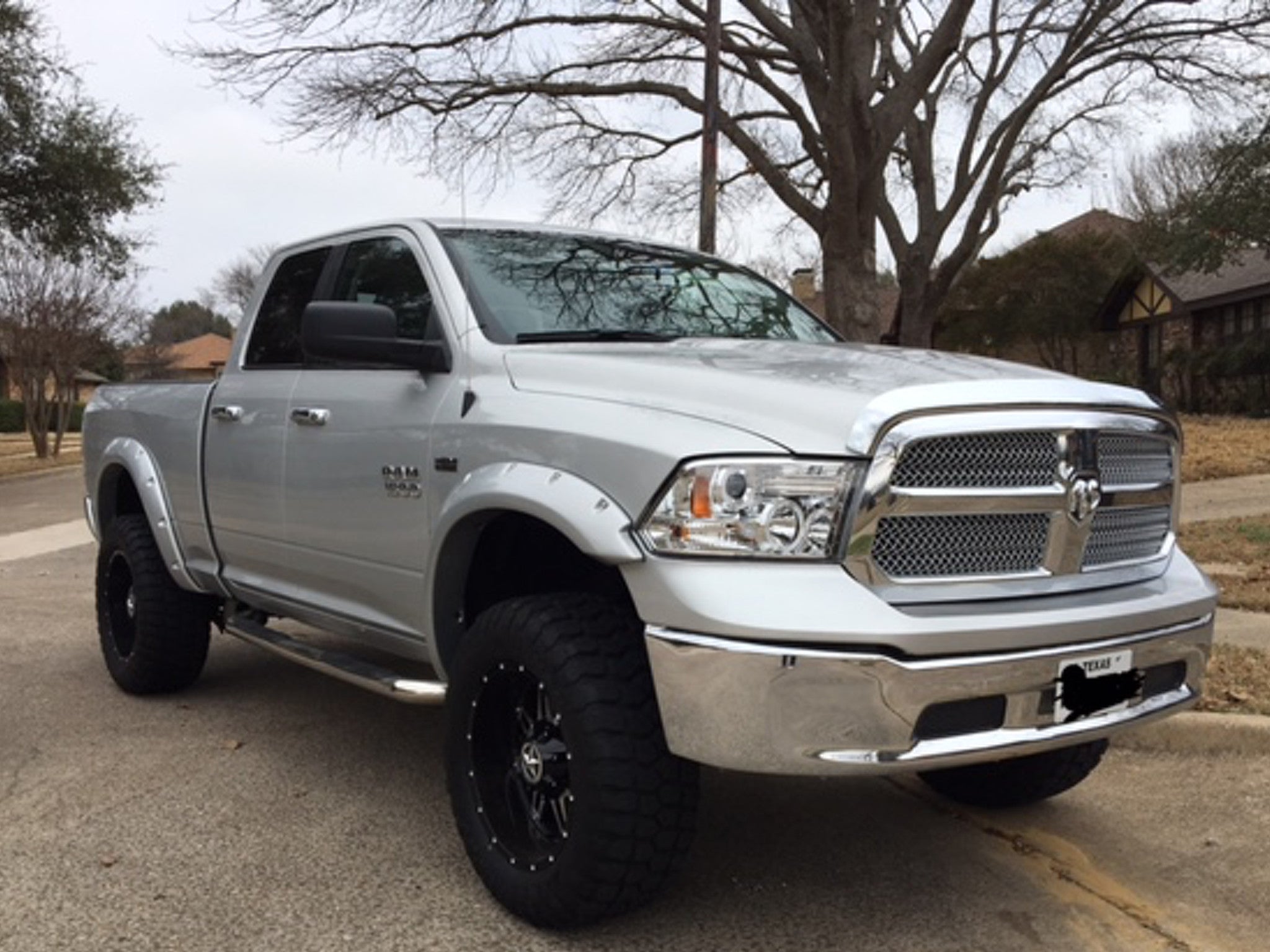 2009-2018 Dodge Ram 1500 Painted to Match Fender Flare Set - Bolt Style