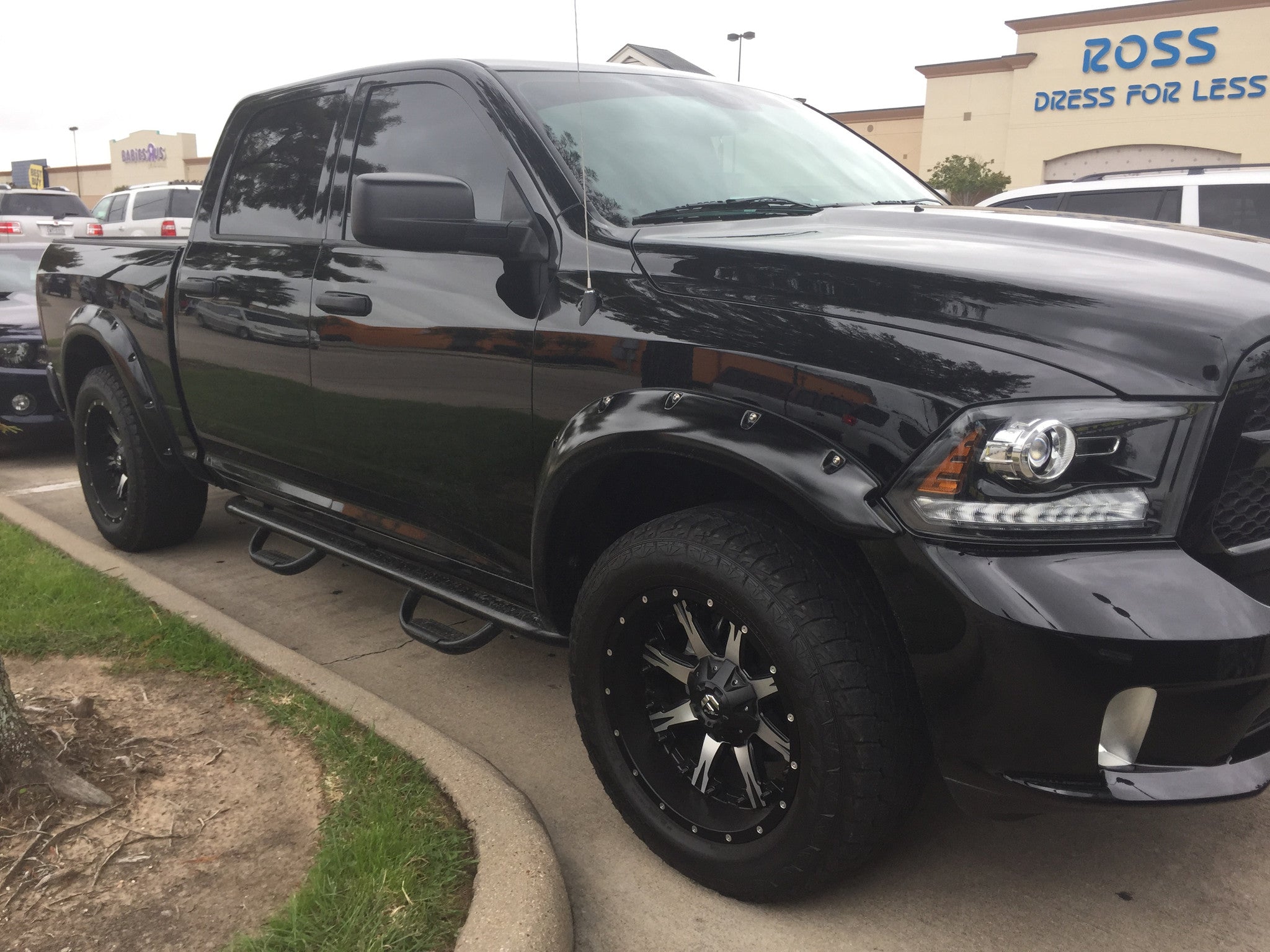2009-2018 Dodge Ram 1500 Painted to Match Fender Flare Set - Bolt Style